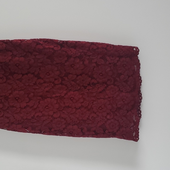 H&M Burgundy Lace Cocktail Dress - Picture 6 of 7